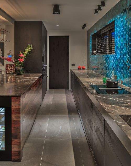 Osiris Hertman chose Element4 for his new home!
